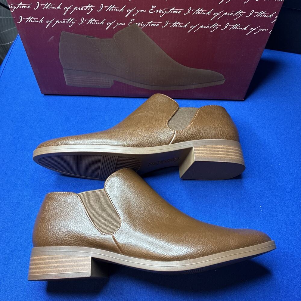 Women's Kensie Sammy Brown Boots Size US 7.5 NEW Item: 1899634